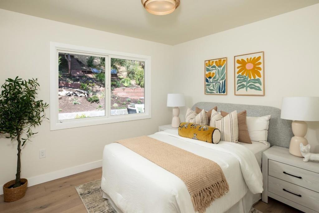 Canyon Dr, Portola Valley, CA 94028