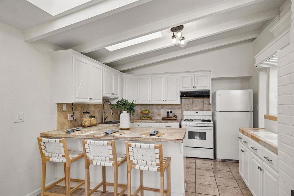 Stoneylake Ct, Sunnyvale, CA 94089