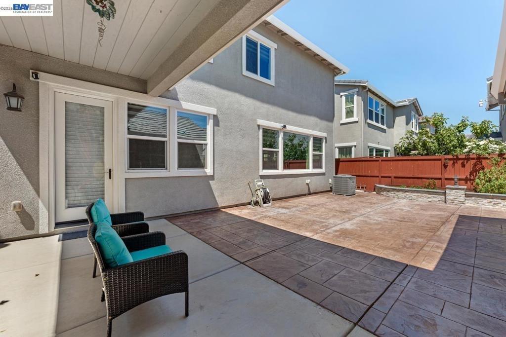 E Ramsey Dr, Tracy, CA 95391