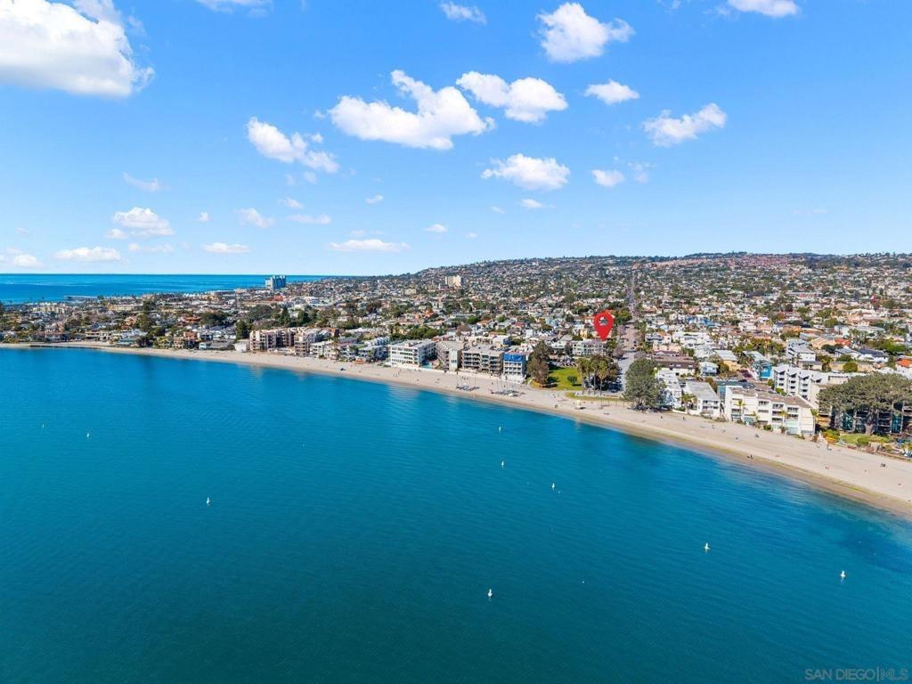 Pacific Beach Dr, San Diego, CA 92109