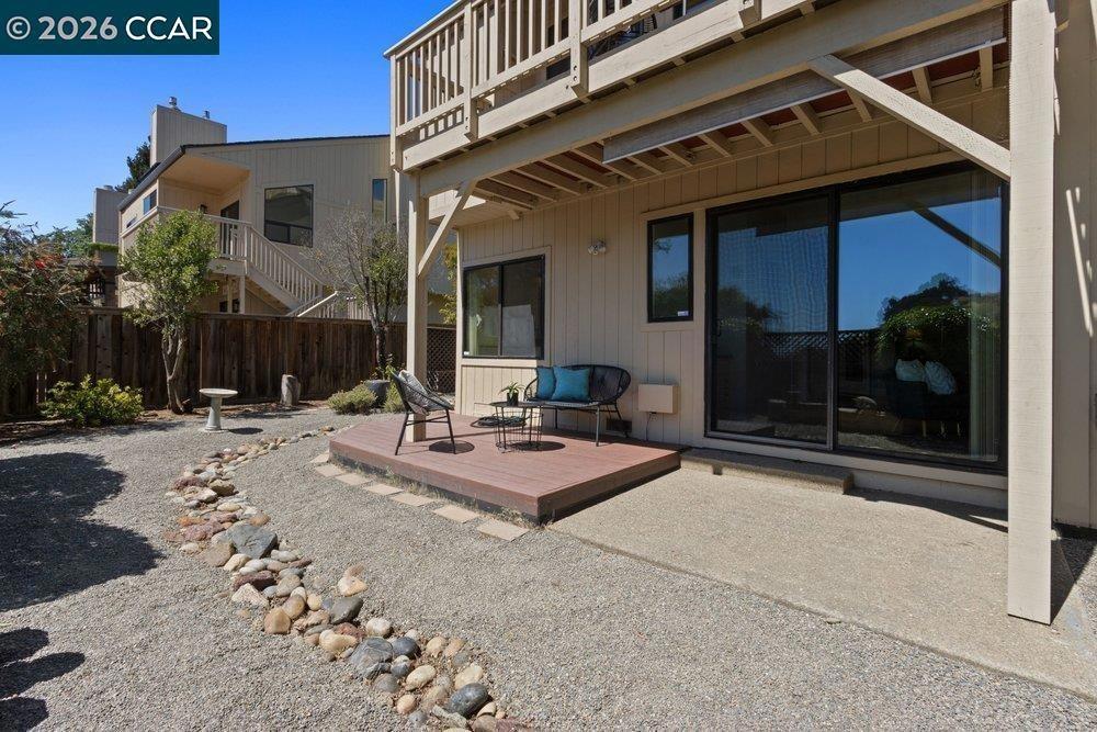 Lamplight Ct, Walnut Creek, CA 94597