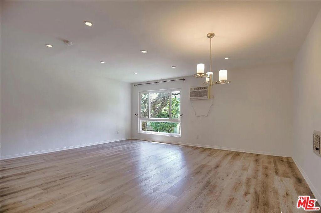 N Olive Dr, West Hollywood, CA 90069