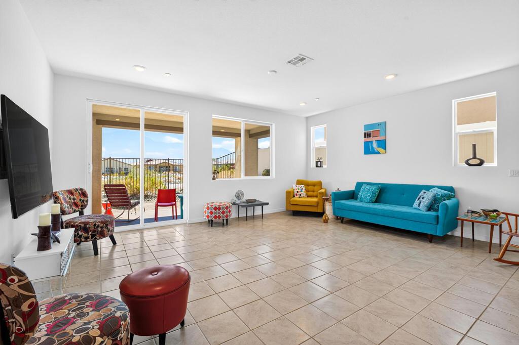 S Crescent St, Desert Hot Springs, CA 92240