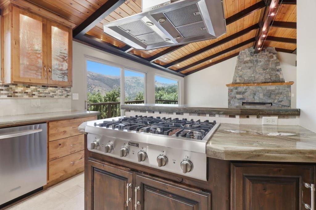 Copper Hill Dr, Morgan Hill, CA 95037
