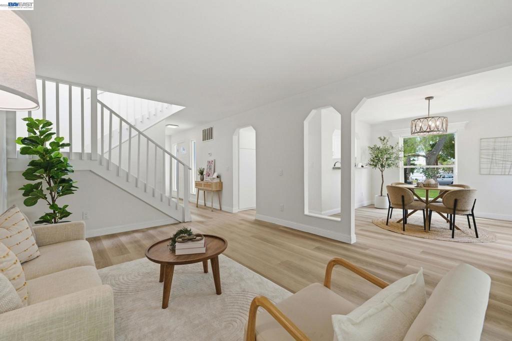 Marina Cir, Discovery Bay, CA 94505