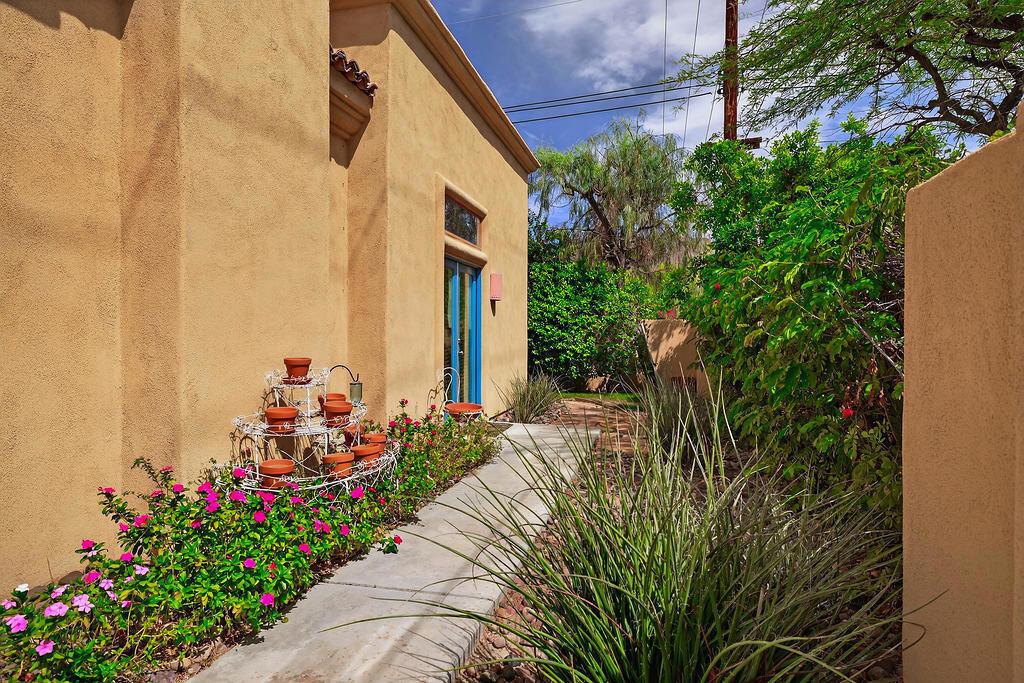 Calle Chillon, La Quinta, CA 92253