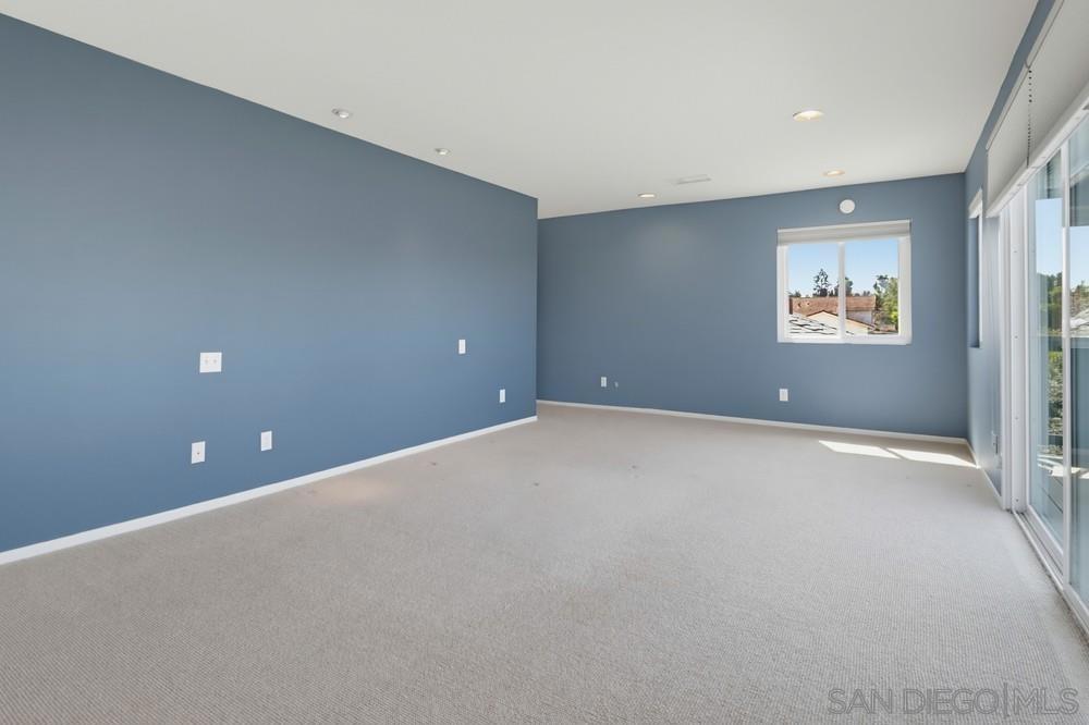 Forrestal Rd, San Diego, CA 92120