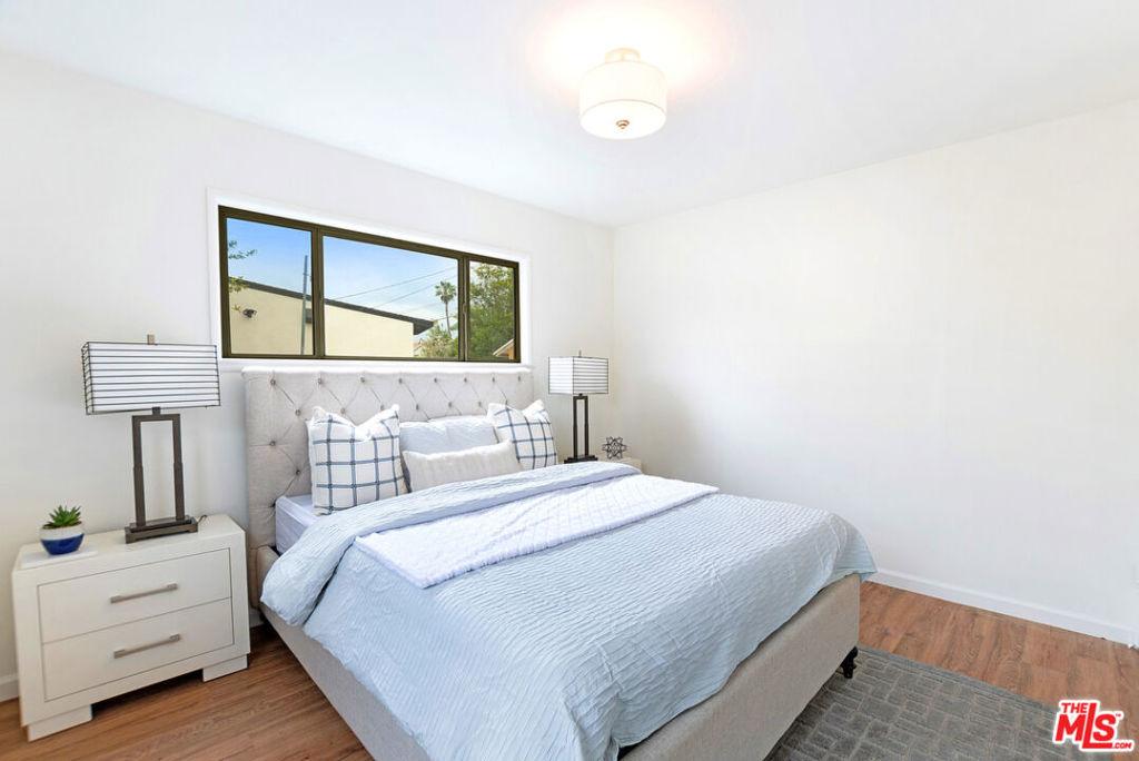 Stagg St, Van Nuys, CA 91406