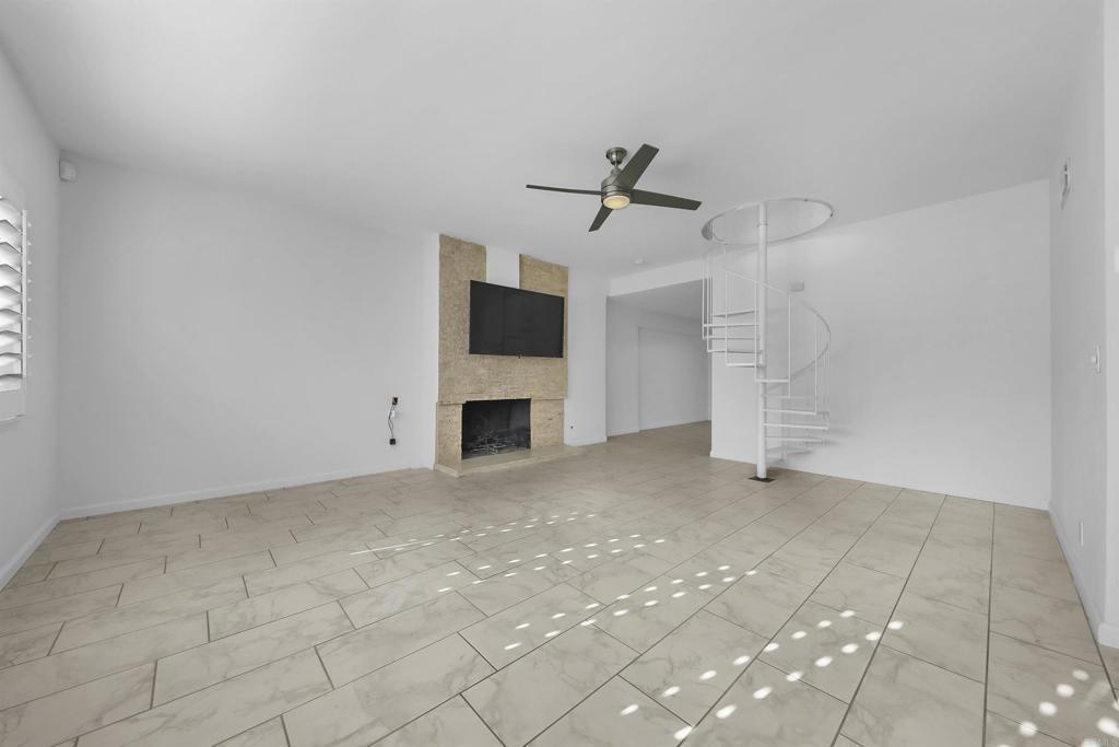 E Avenida Granada, Palm Springs, CA 92264