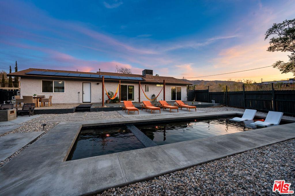 Crest Circle Dr, Joshua Tree, CA 92252