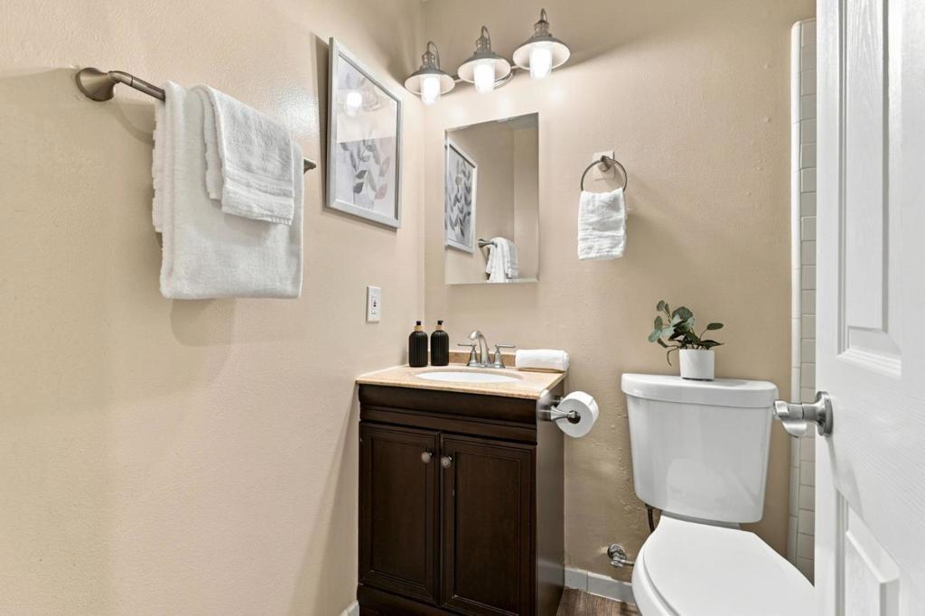 Capay Dr, San Jose, CA 95118