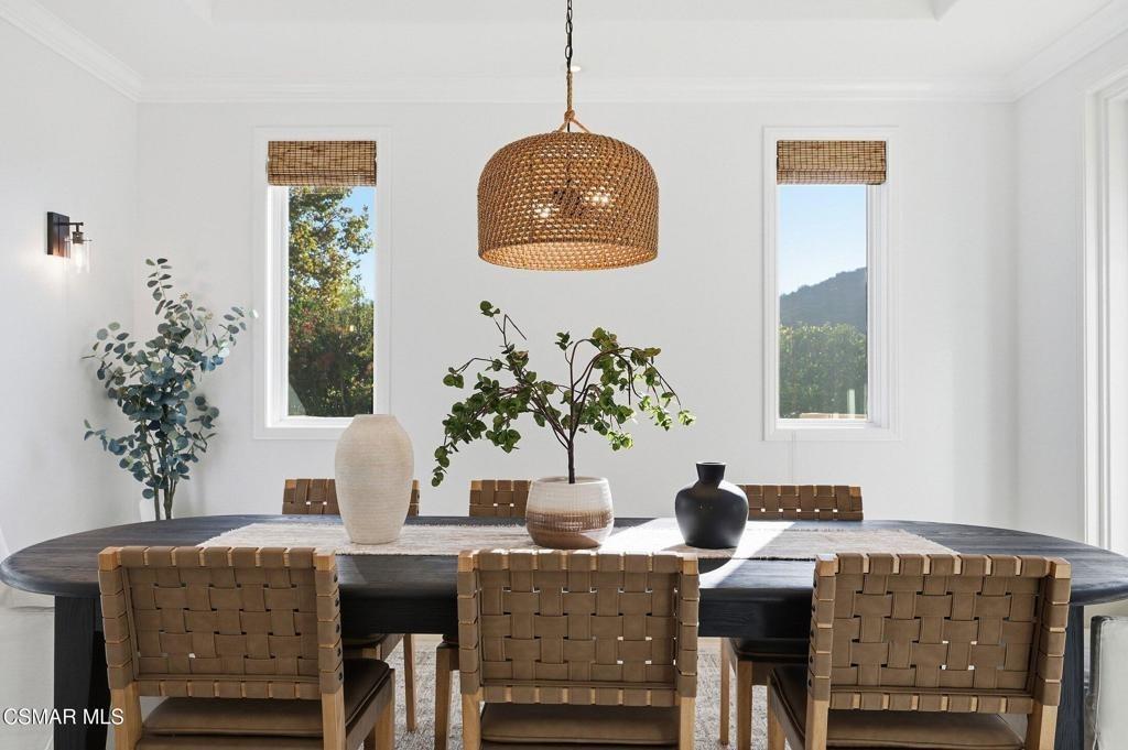 Baybrook Ct, Lake Sherwood, CA 91361