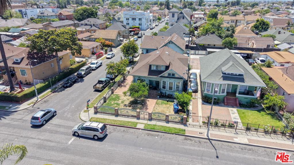 E 22nd St, Los Angeles, CA 90011