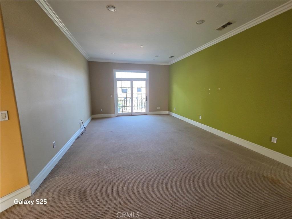 Mattock Ave, Downey, CA 90240