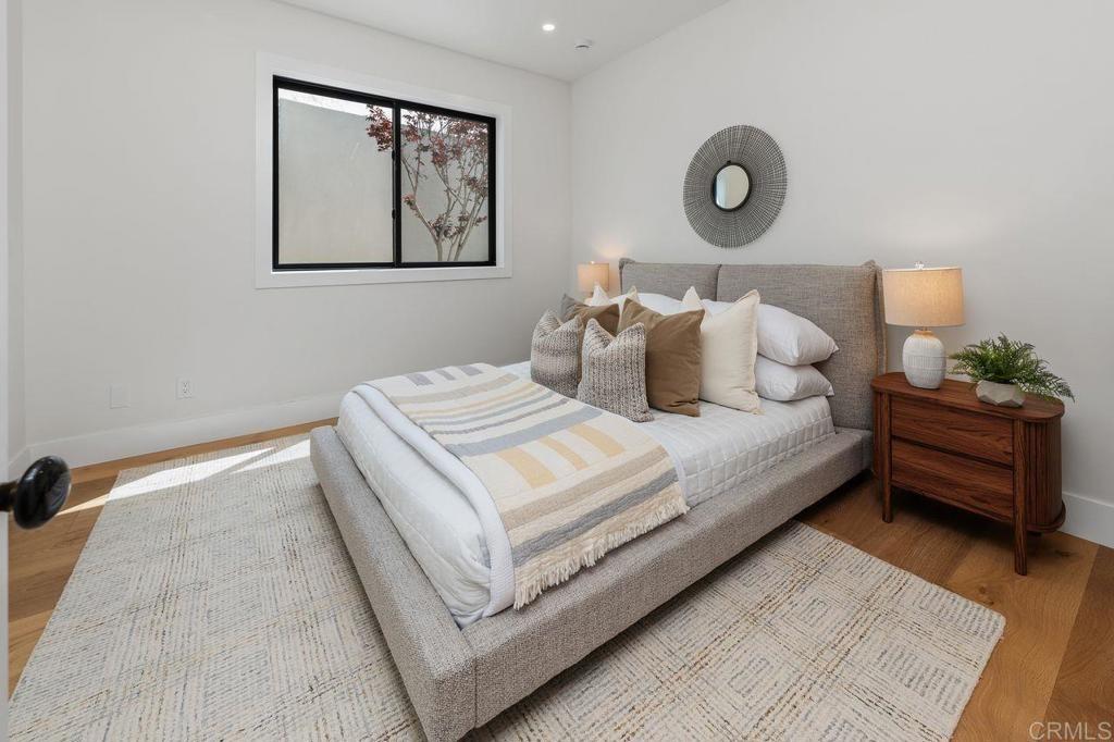 La Jolla Mesa Dr, La Jolla, CA 92037