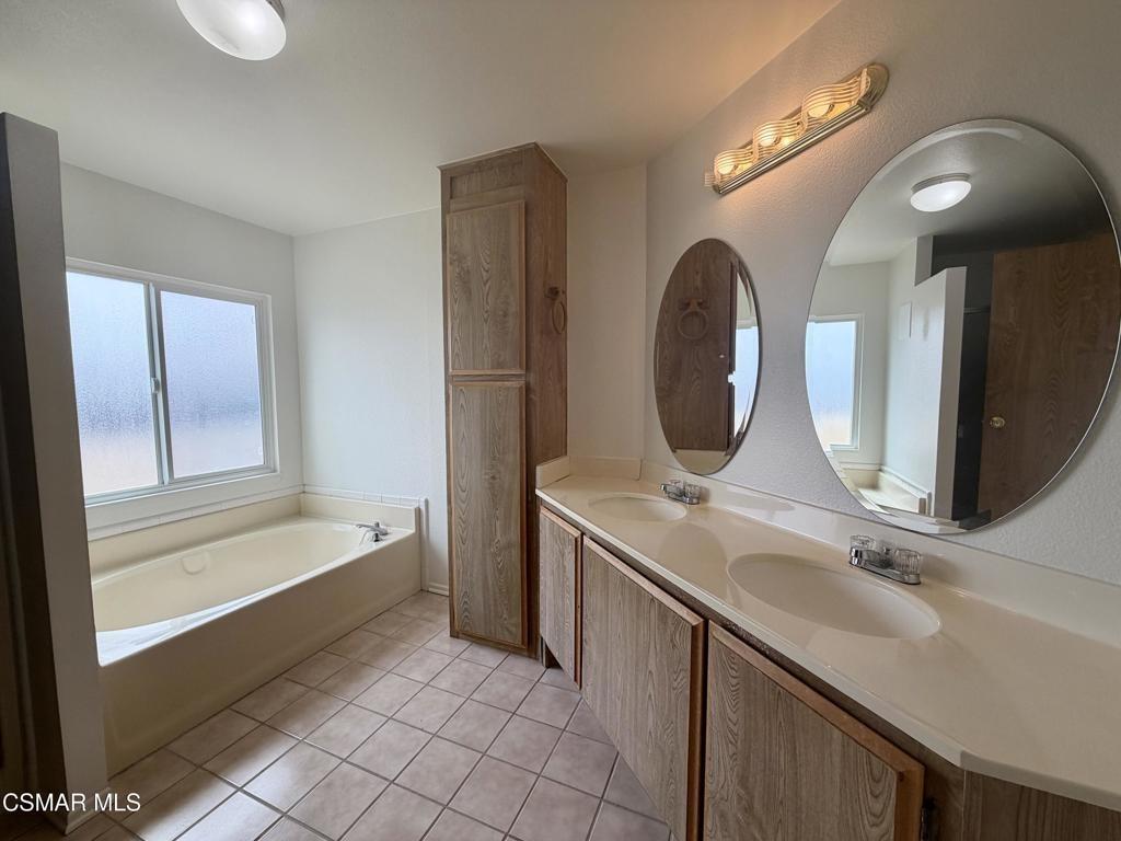 Glenoaks Blvd, Sylmar, CA 91342