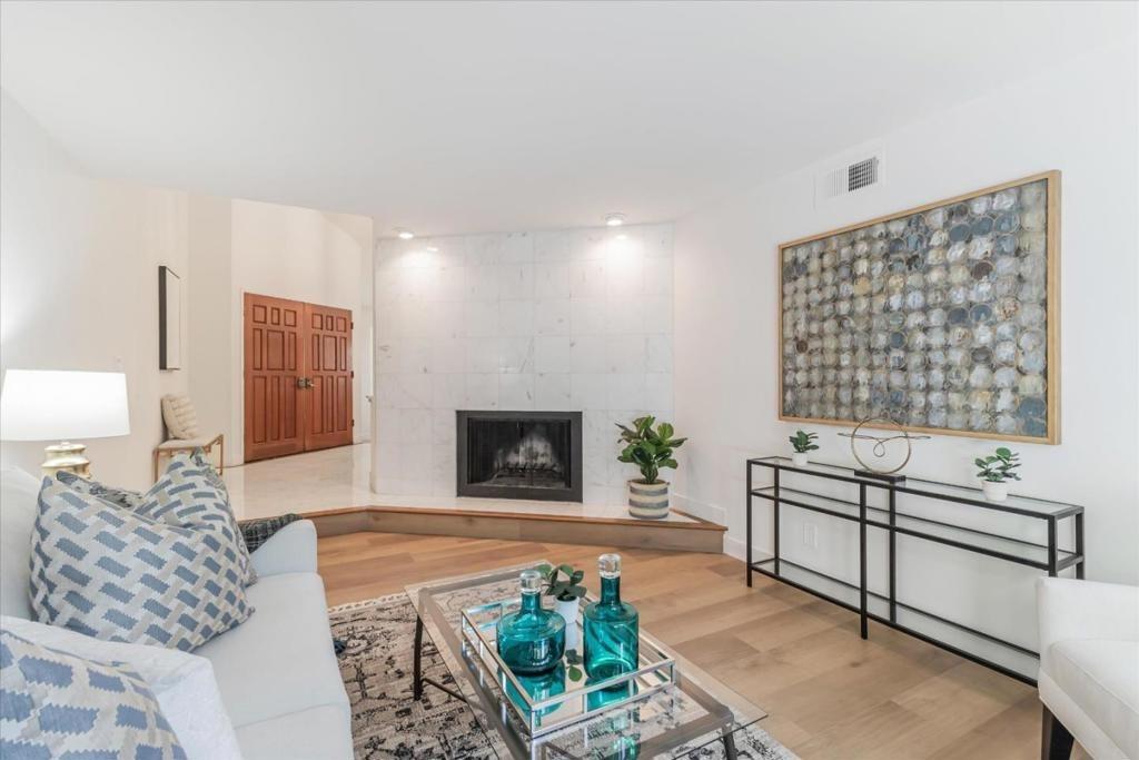 Las Piedras Ct, Campbell, CA 95008
