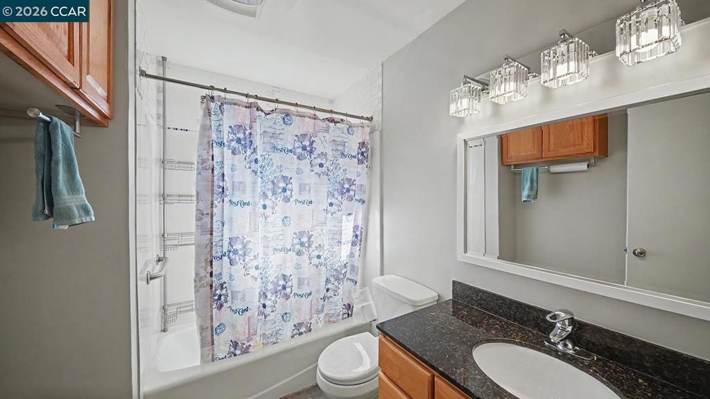Lincoln Ave, Alameda, CA 94501