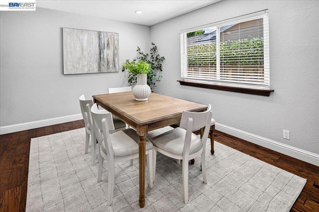 Essex St, Livermore, CA 94550