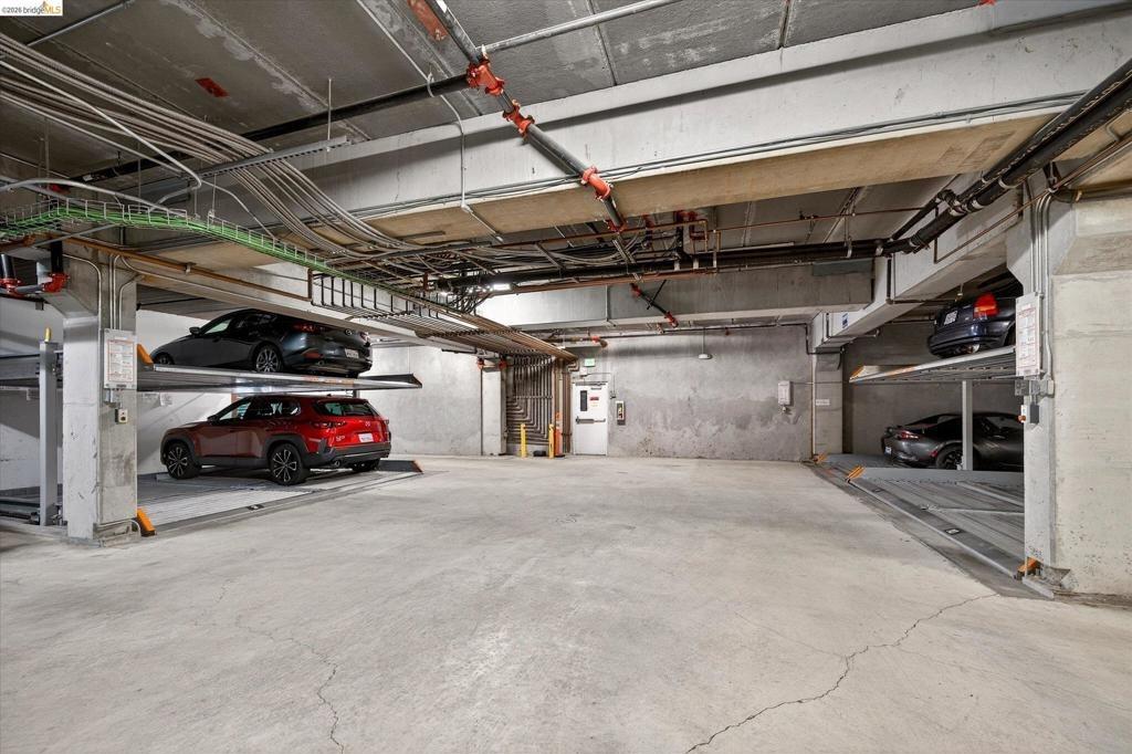 48th St, Oakland, CA 94609