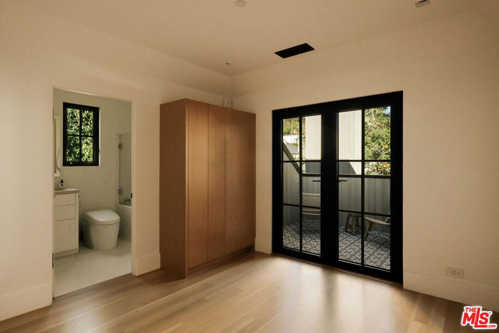 San Lorenzo St, Santa Monica, CA 90402