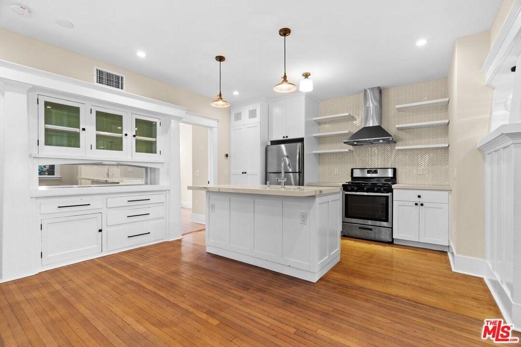 Lemoyne St, Los Angeles, CA 90026