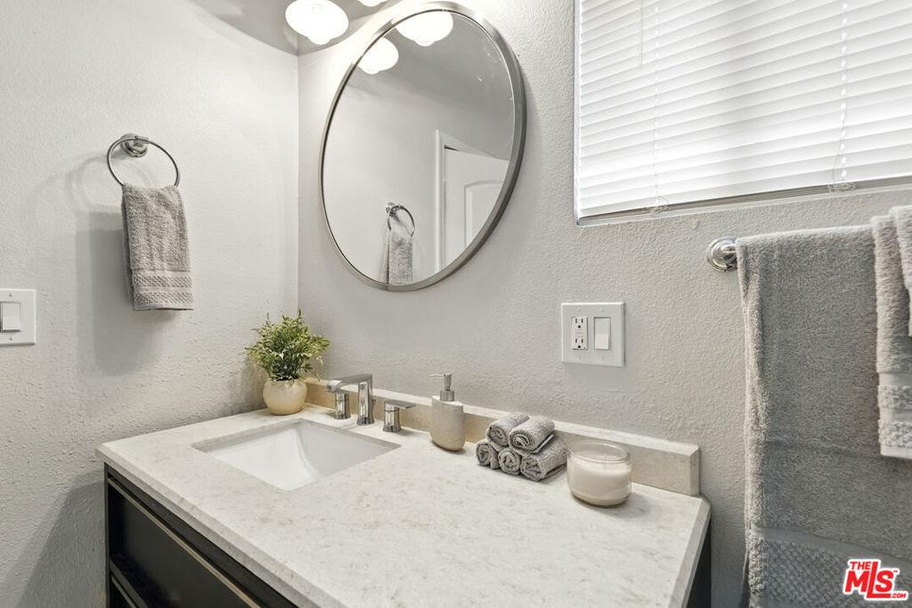Calle Amapola, Desert Hot Springs, CA 92240