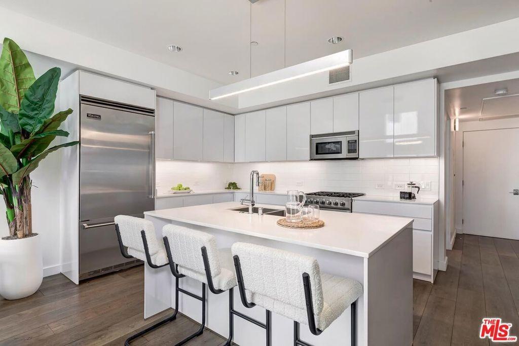 14th St, Santa Monica, CA 90404