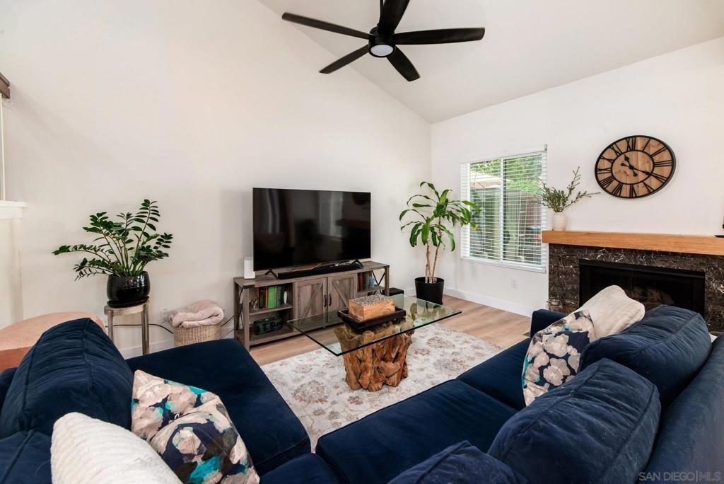 Apache Dr, Chula Vista, CA 91910