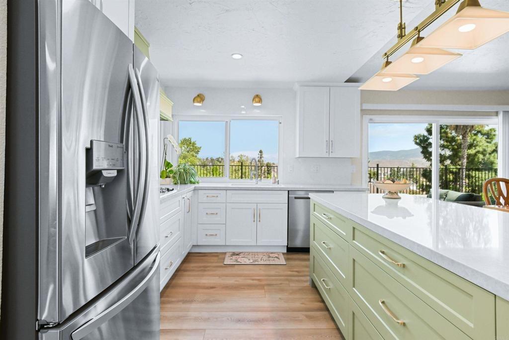 Ledgetop Pl, Spring Valley, CA 91977