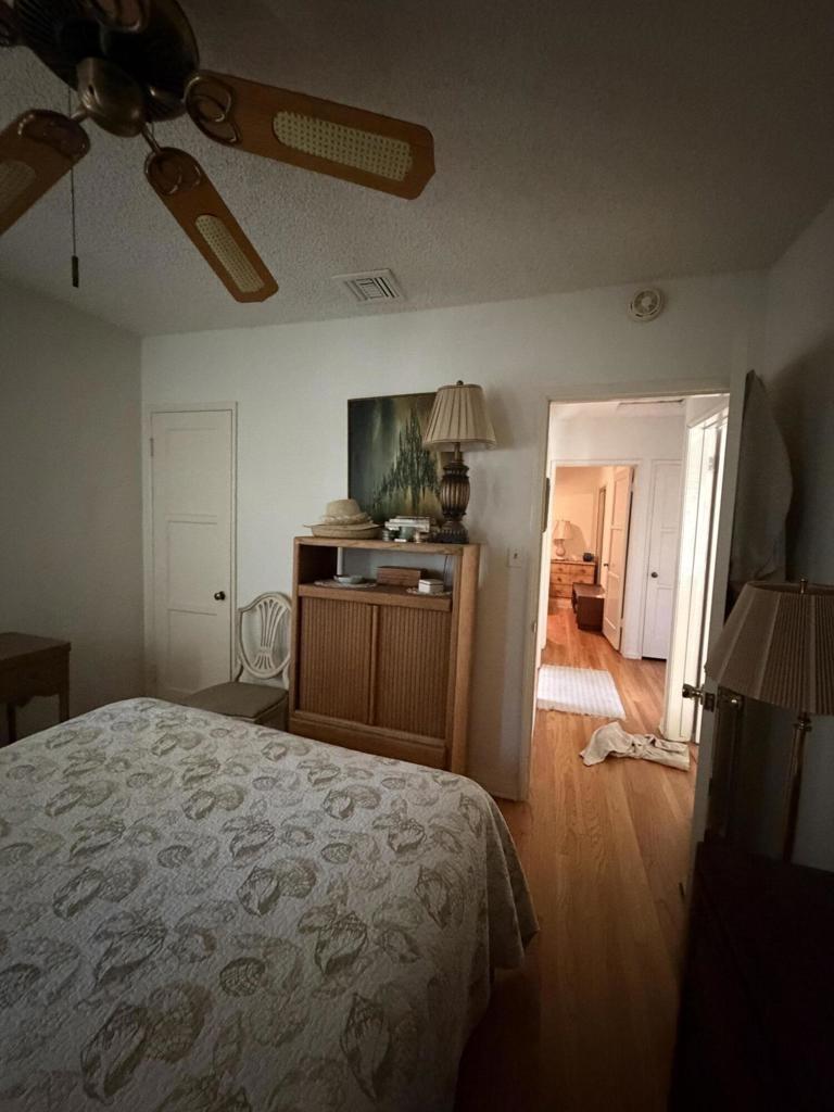 Denny Ave, North Hollywood, CA 91606