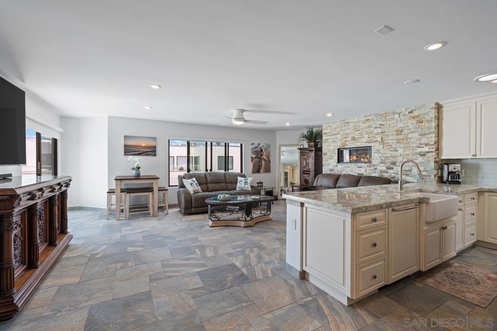 Coast Blvd, La Jolla, CA 92037
