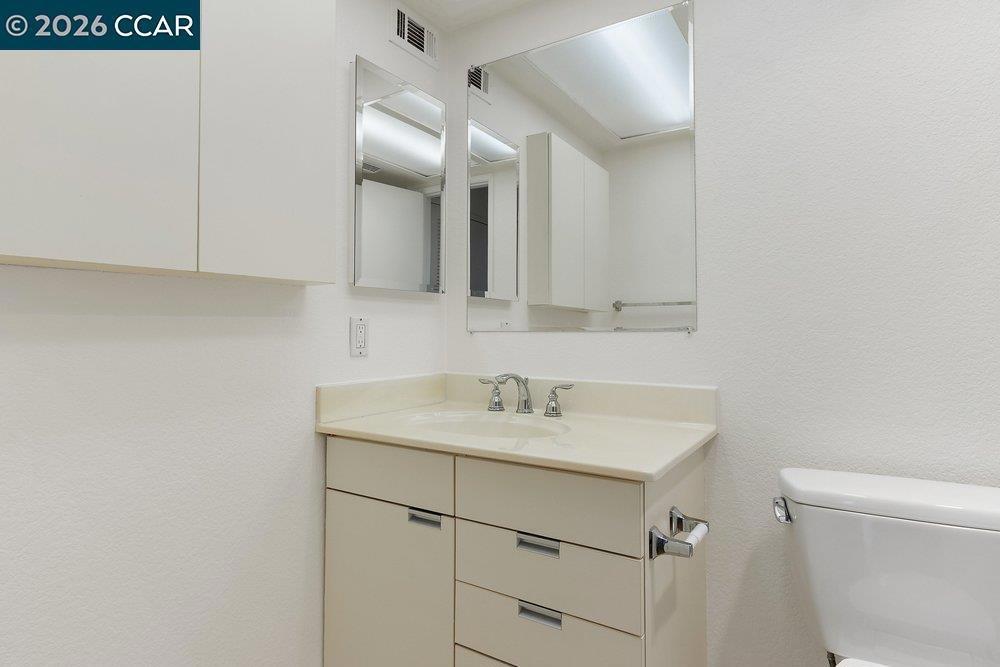 Lucy Ln, Walnut Creek, CA 94595