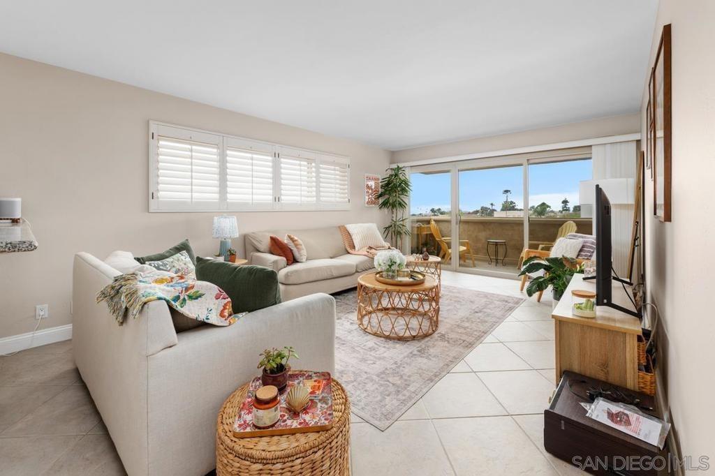 Eads Ave, La Jolla, CA 92037