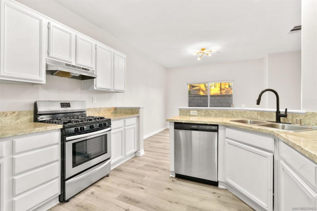 Williams Way, Murrieta, CA 92563