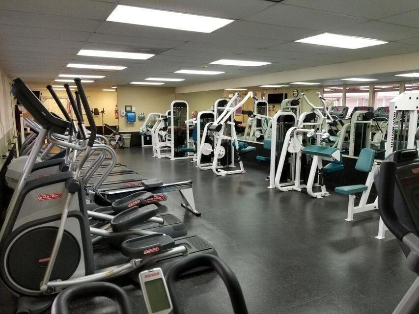Commons Valley Dr, Palm Desert, CA 92260