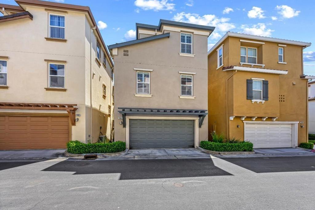 Plateau Dr, San Jose, CA 95125