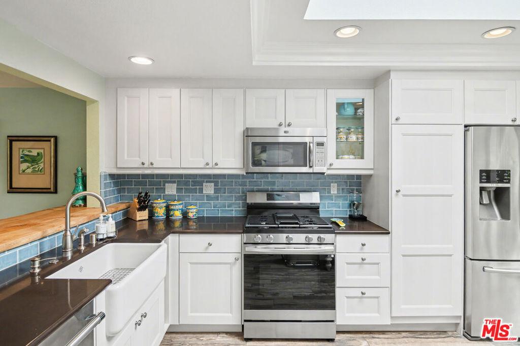 Starfish Ln, Huntington Beach, CA 92648