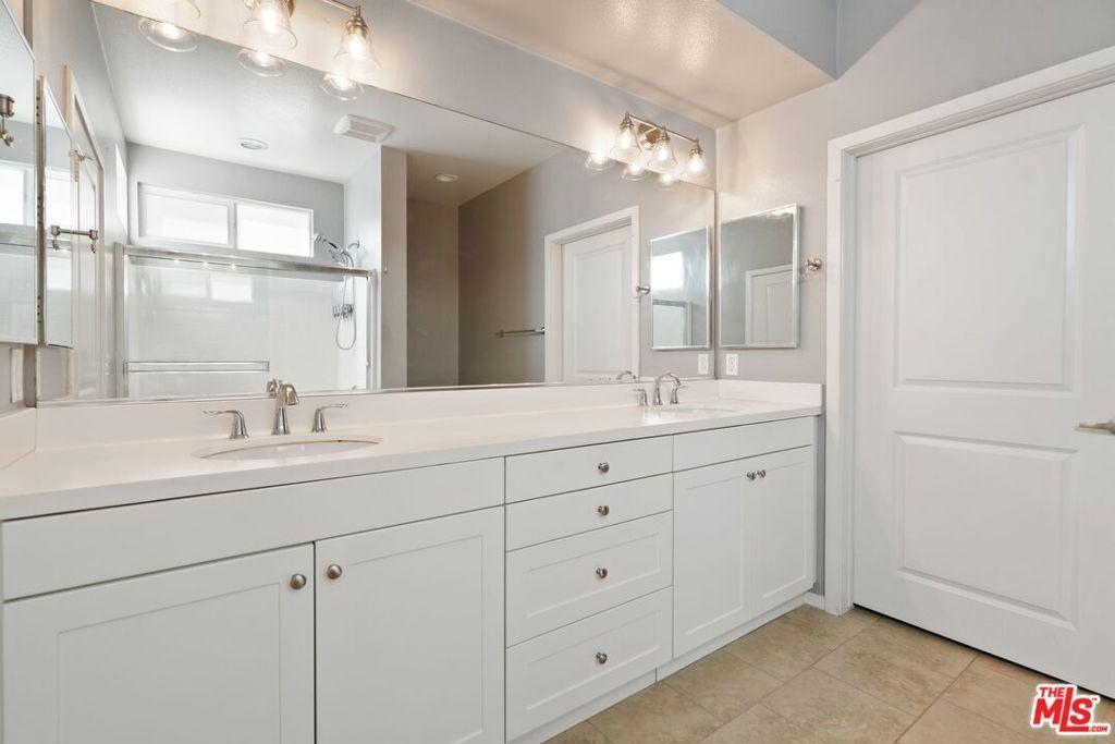 Union Ave, Hawthorne, CA 90250