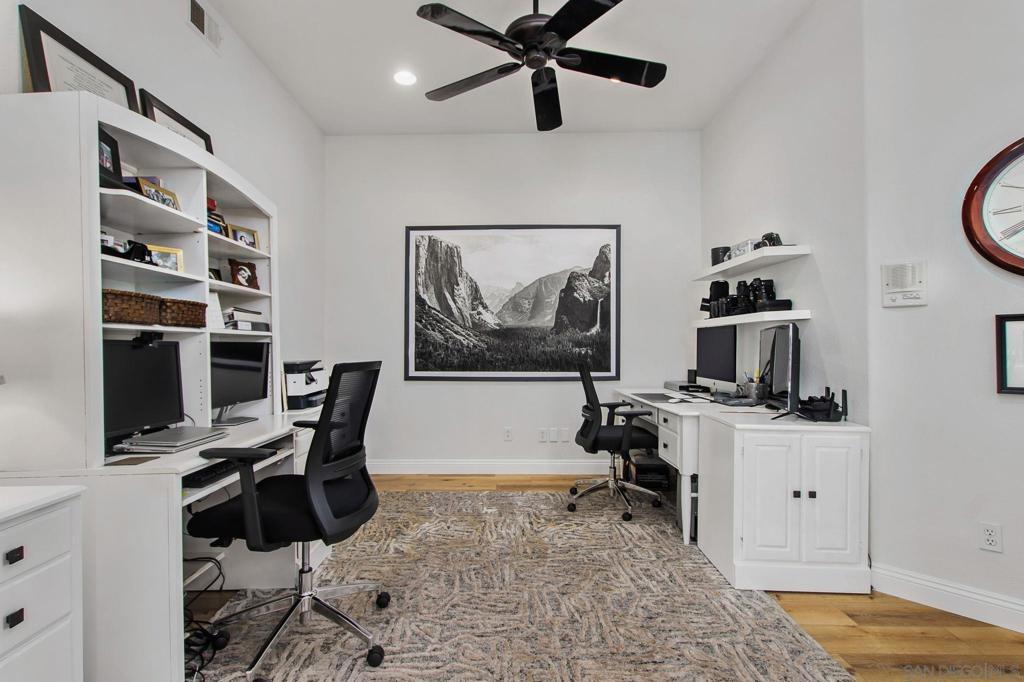 Ferncreek Ln, Escondido, CA 92027