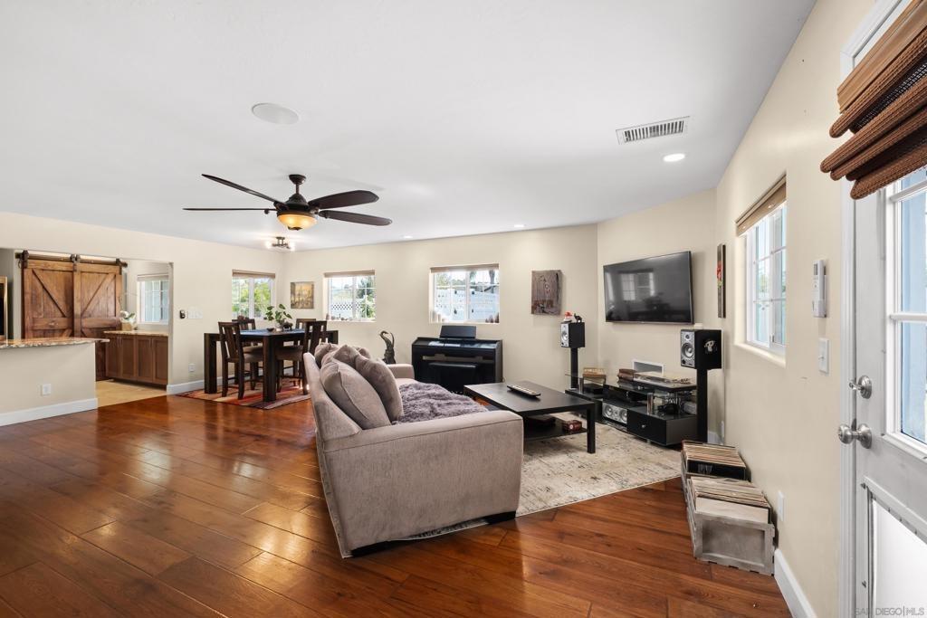 Aubrey St, Poway, CA 92064