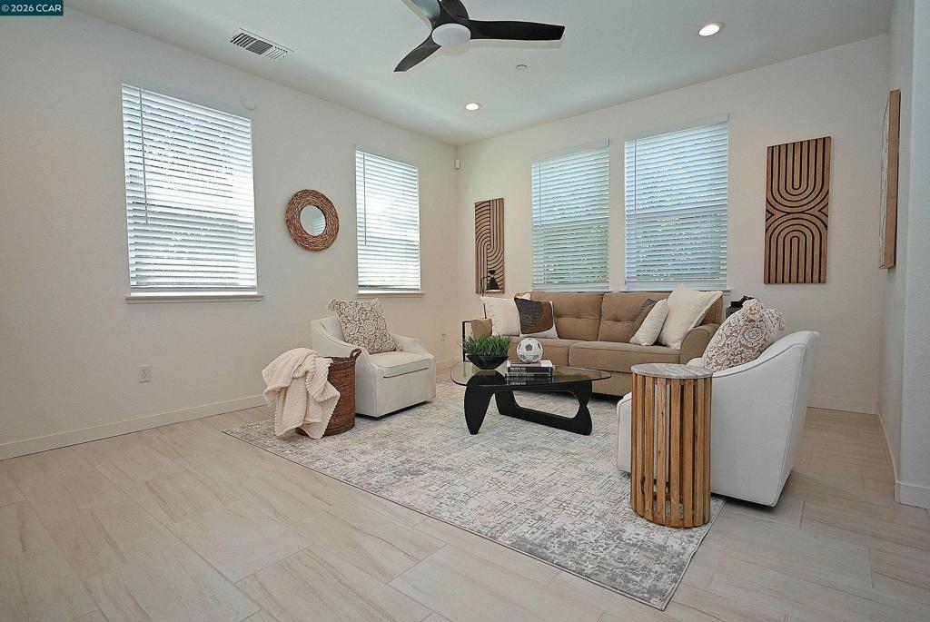 Ashton Way, Pleasant Hill, CA 94523