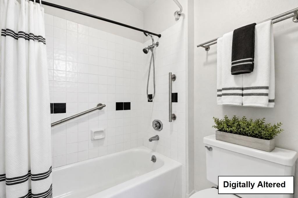 Hanover Ave, Oakland, CA 94606