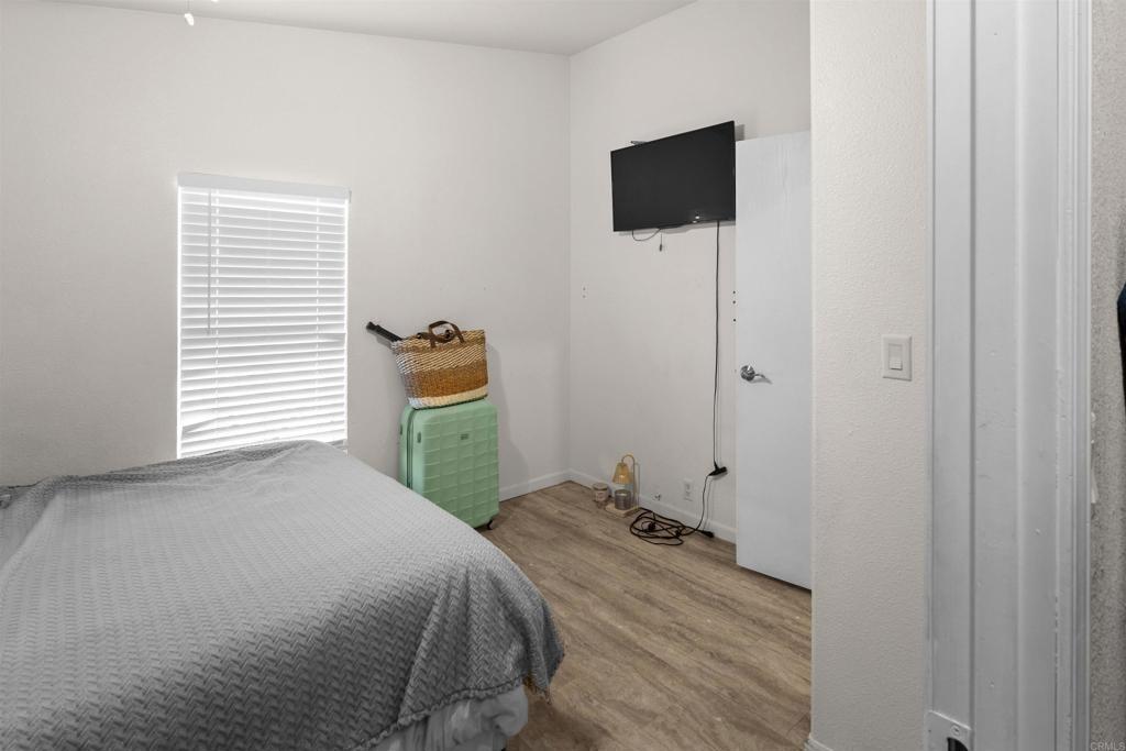 Iris Ave, San Diego, CA 92154