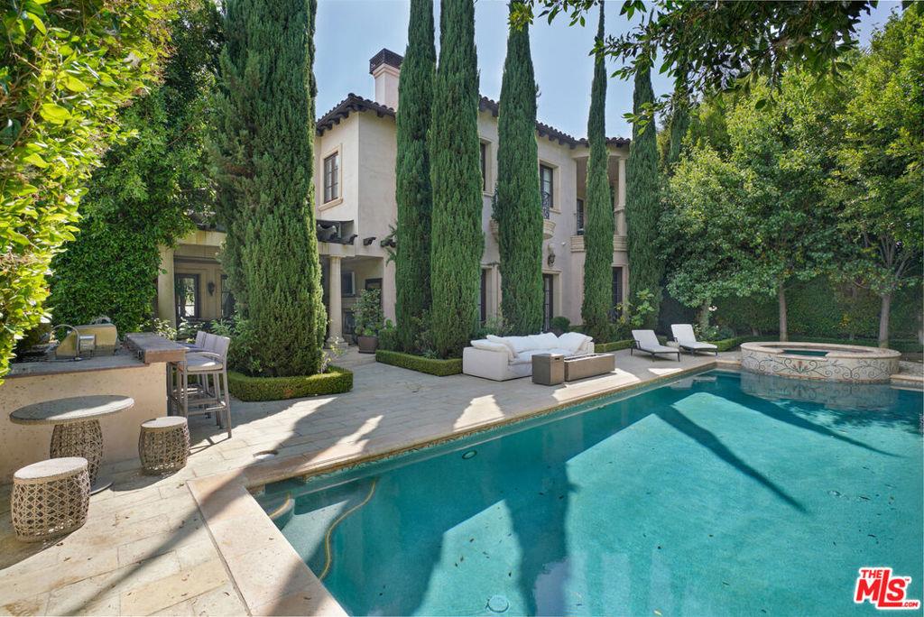 Walden Dr, Beverly Hills, CA 90210