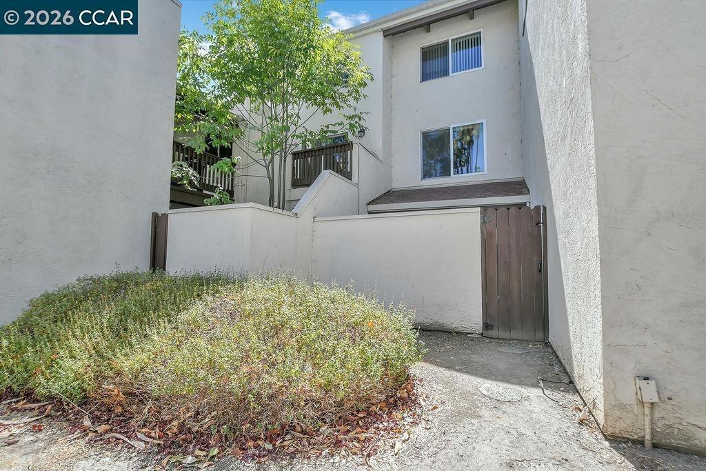 Laguna St, Concord, CA 94520
