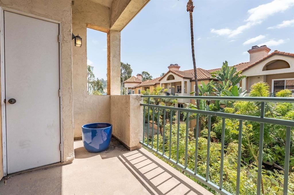 Camino De La Reina, San Diego, CA 92108