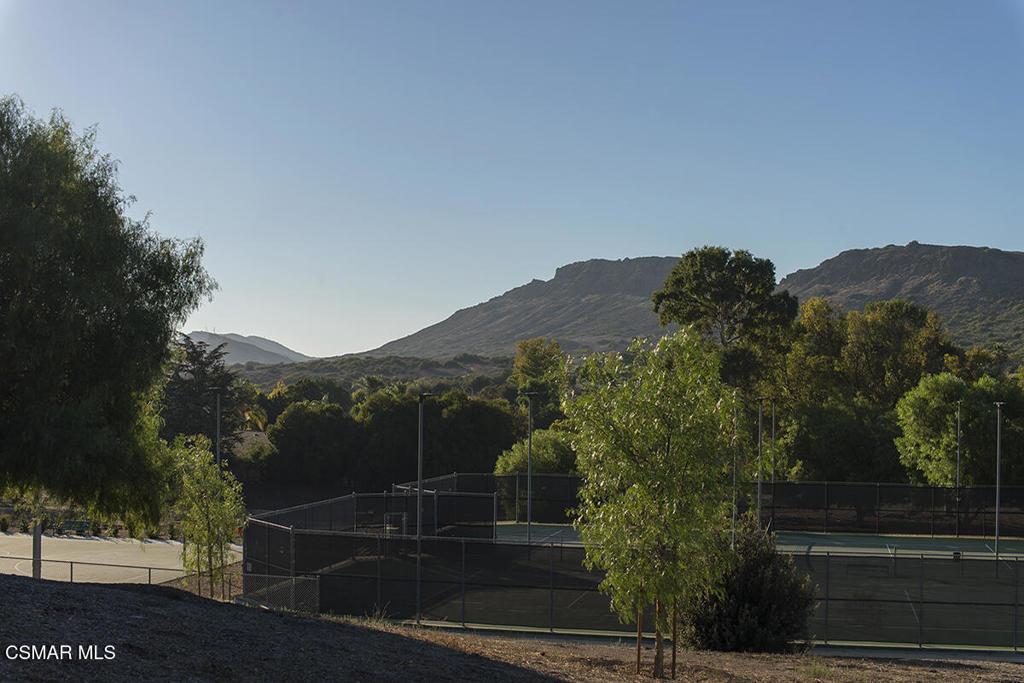 Castillo Cir, Thousand Oaks, CA 91360