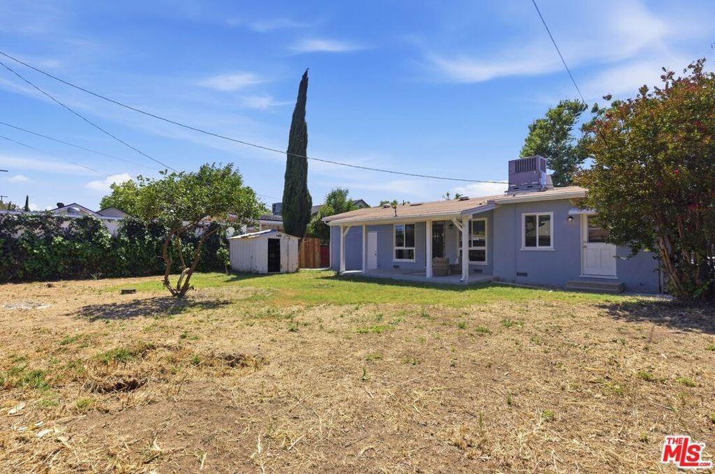 Oak Park Ave, Van Nuys, CA 91406