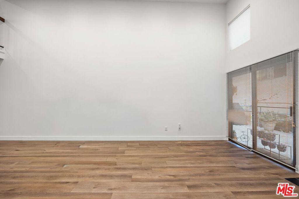 Whitsett Ave, Studio City, CA 91604